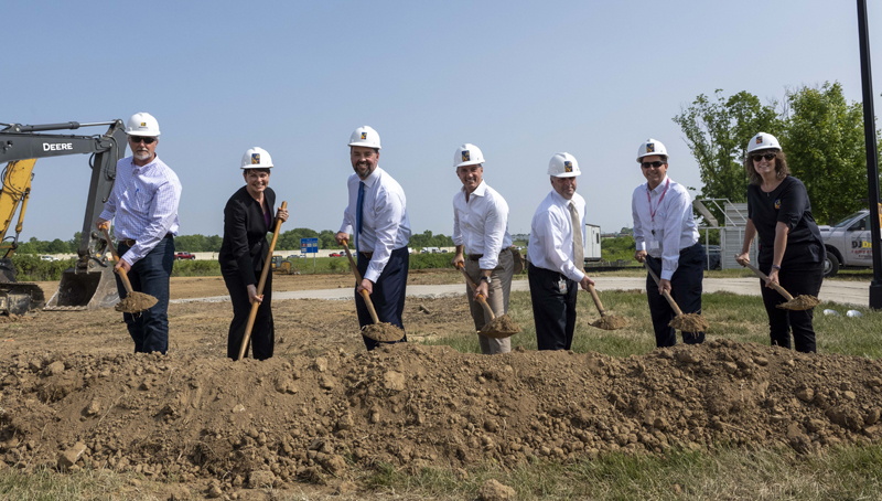 photo: Representatives from Mayfield Brain & Spine, the city of Springboro, DB Solutions, and K4 Architecture & Design, breaking ground on Mayfield's new Springboro location